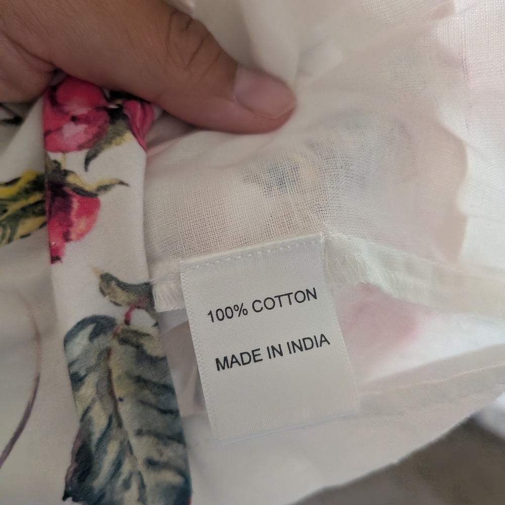 Floral Print Maxi Dress - Picture 2 of 3